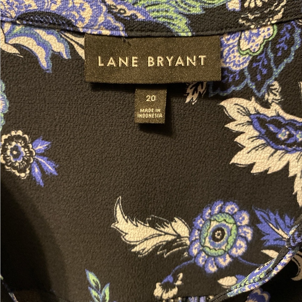 Lane Bryant Black Floral Notched Neck Women's Button-Up Blouse- Size 20 or 2X - Picture 6 of 11